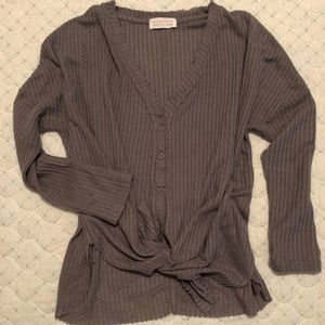 Boutique tie front thermal